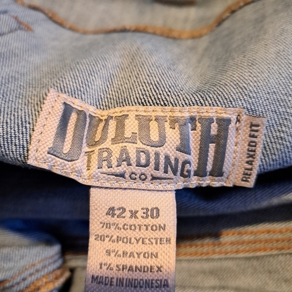 Duluth Trading Co men's size 42x30 Ballroom Double Flex jeans - Picture 3 of 6